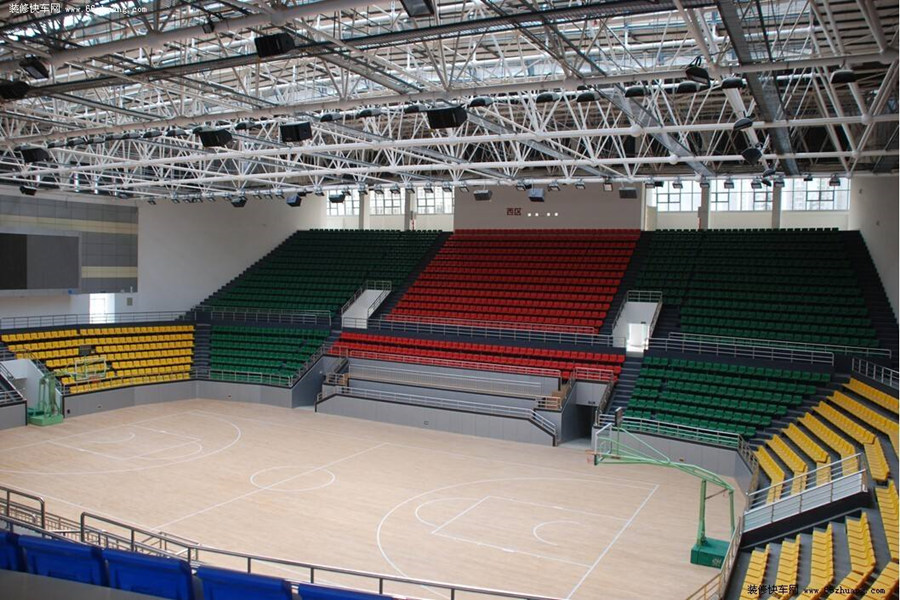 德阳羽毛球场网架工程