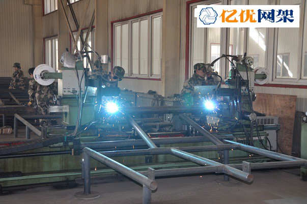 德阳螺栓球网架加工车间